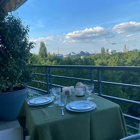 Vue Sur Tour Eiffel Issy-les-Moulineaux