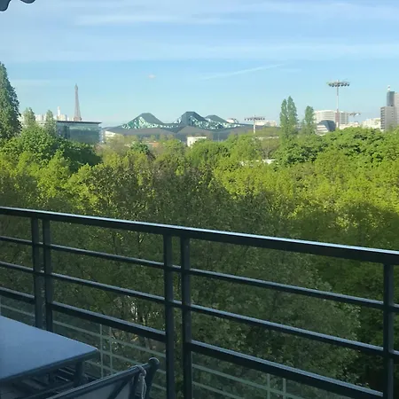 Apartment Vue Sur Tour Eiffel