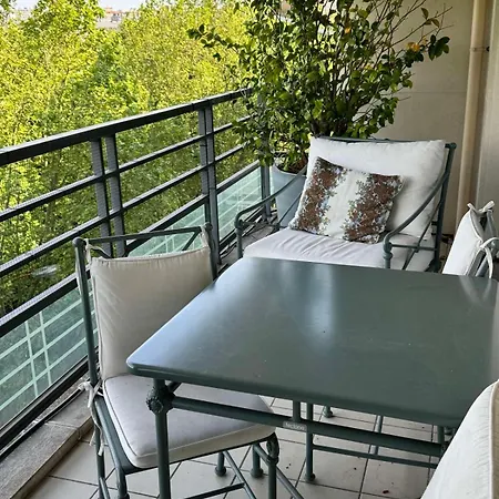 Apartment Vue Sur Tour Eiffel Issy-les-Moulineaux