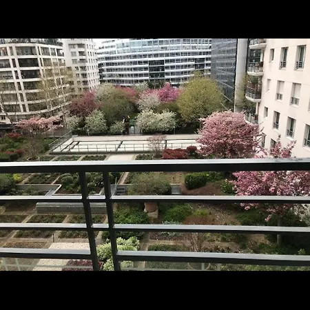 Apartment Vue Sur Tour Eiffel Issy-les-Moulineaux