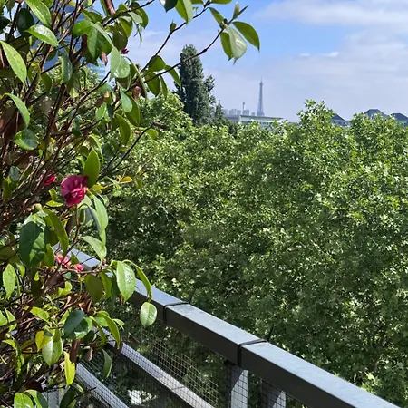 Vue Sur Tour Eiffel *